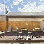 Charming 21M Studio In Paris 20 With Shared Terrace